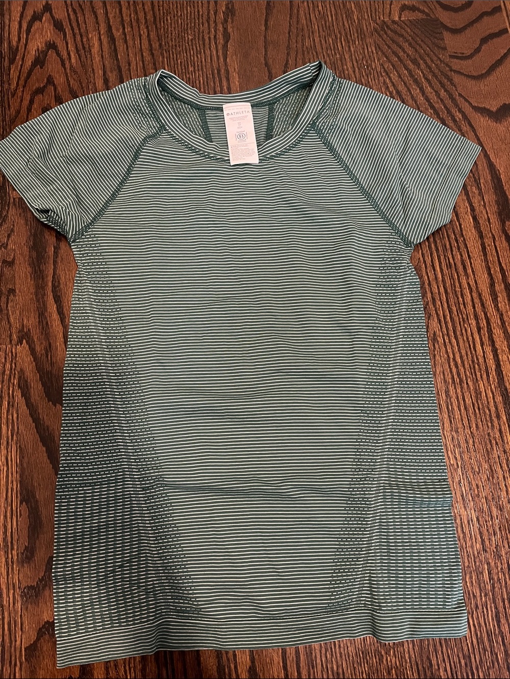 Athleta Momentum Seamless Short Sleeve Running Tee-Green Stripes
